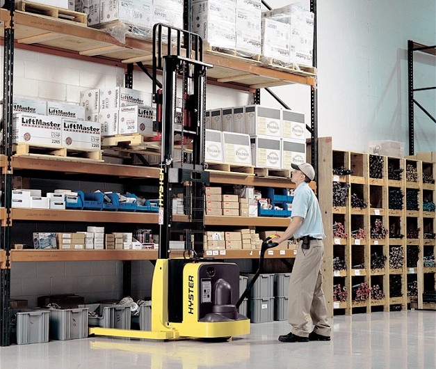 Reach Stacker